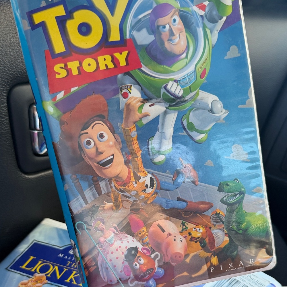 Disney VHS Tape - bundle - Picture 8 of 15